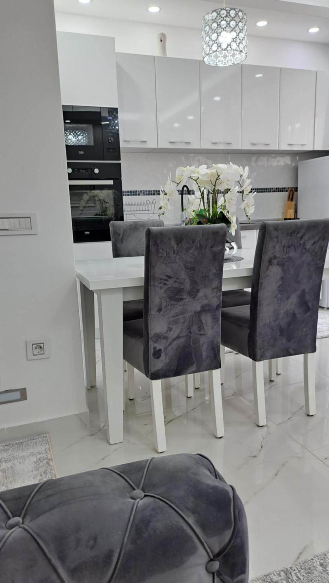 אולסינץ' Apartments Pepdjonovic מראה חיצוני תמונה