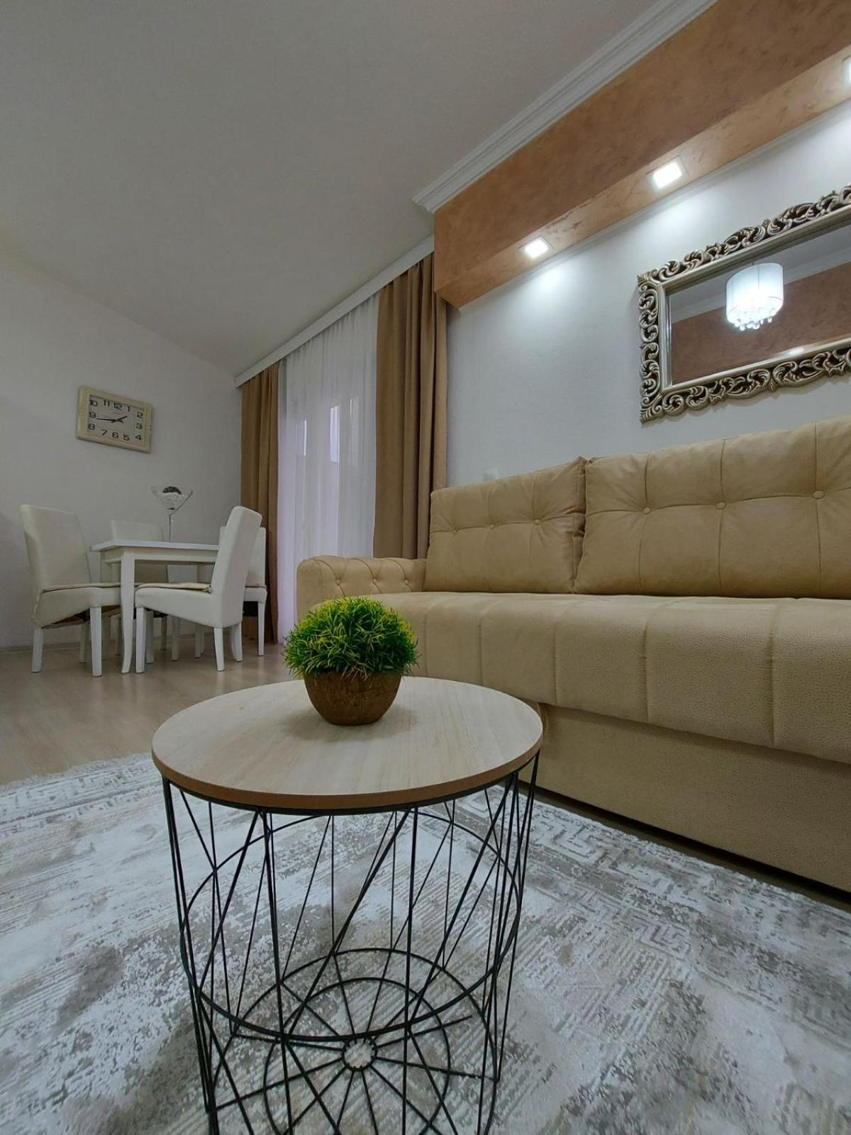 אולסינץ' Apartments Pepdjonovic מראה חיצוני תמונה