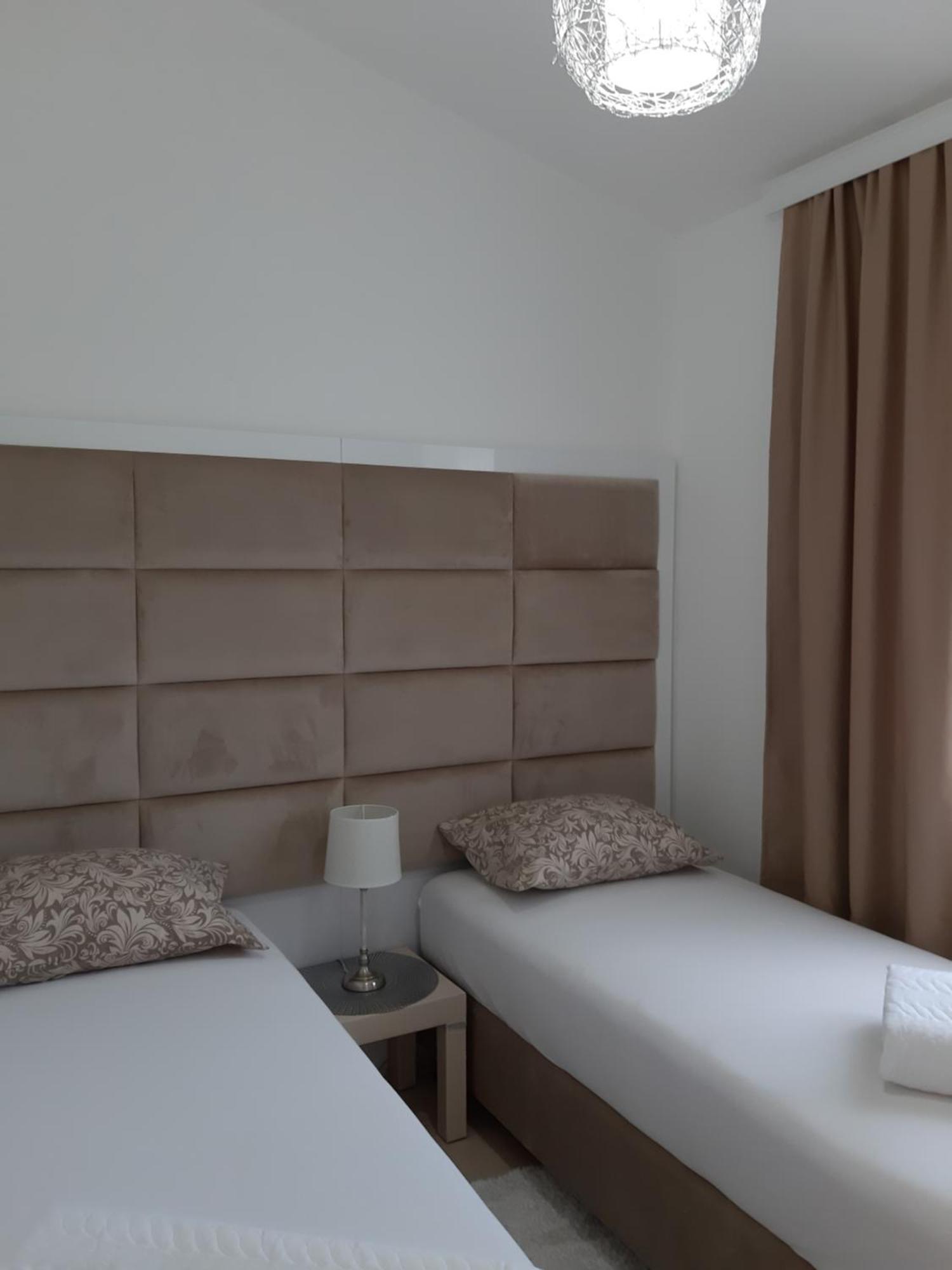 אולסינץ' Apartments Pepdjonovic מראה חיצוני תמונה